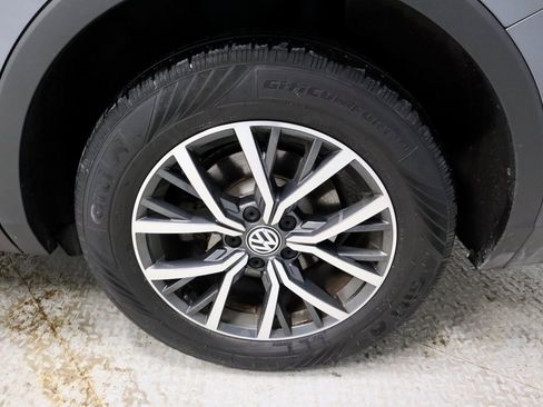 Used 2019 Volkswagen Tiguan SE w/ 3rd Row Seat Package image 19