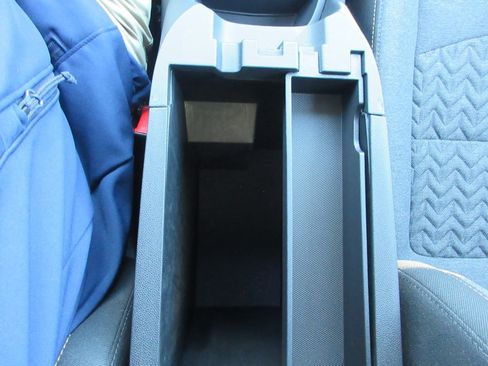 Used 2024 Chevrolet Equinox LT image 27