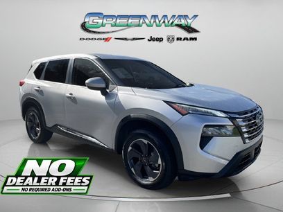 Used 2024 Nissan Rogue SV