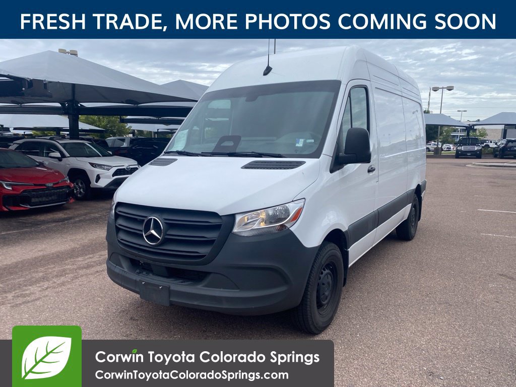 Used 2025 Mercedes-Benz Sprinter 2500 image 3