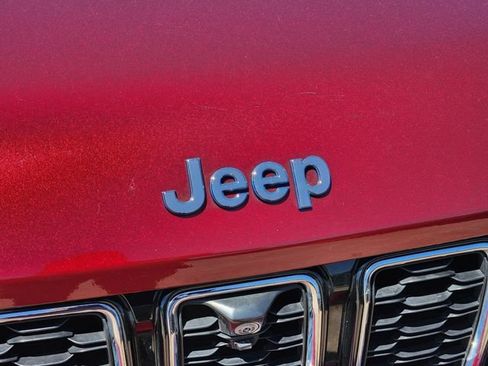 Certified 2023 Jeep Grand Cherokee 4WD 4xe w/ Luxury Tech Group II image 12