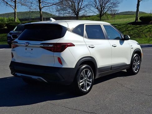 Used 2021 Kia Seltos LX AWD/4WD image 9