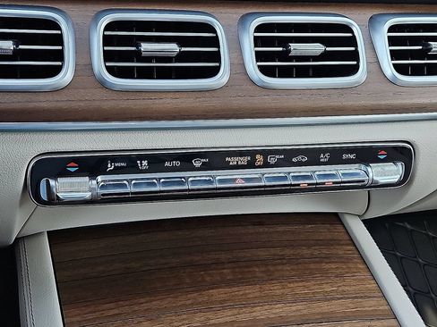 Certified 2025 Mercedes-Benz GLE 350 4MATIC image 25