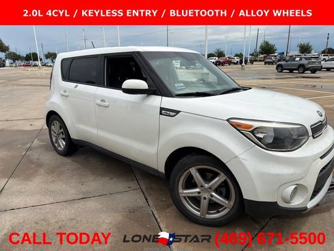 Used 2017 Kia Soul + FWD image 1