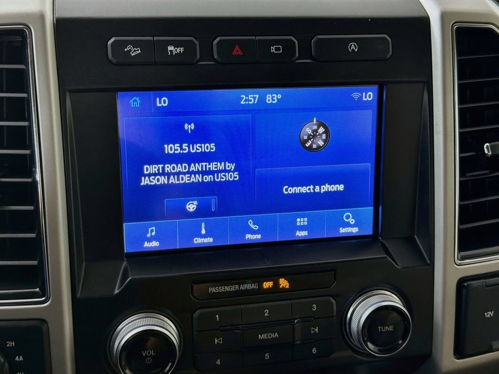 Used 2020 Ford F150 Lariat w/ Equipment Group 502A Luxury AWD/4WD image 35