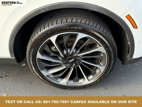 Used 2023 Lincoln Aviator Reserve w/ Equipment Group 201A image 16