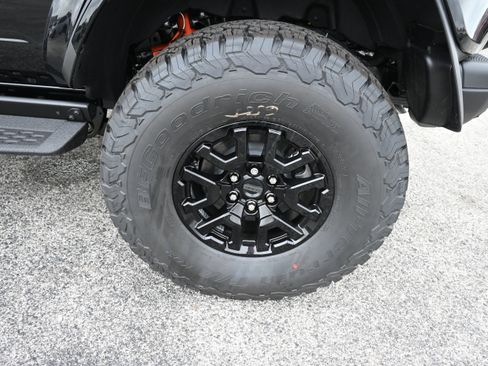 New 2026 Ford Bronco Raptor AWD/4WD image 13