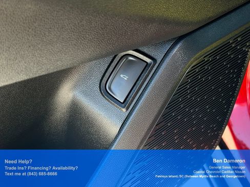 Used 2025 Chevrolet Equinox LT w/ Convenience Package II FWD image 7