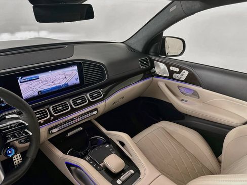 Certified 2024 Mercedes-Benz GLS 63 AMG 4MATIC image 24