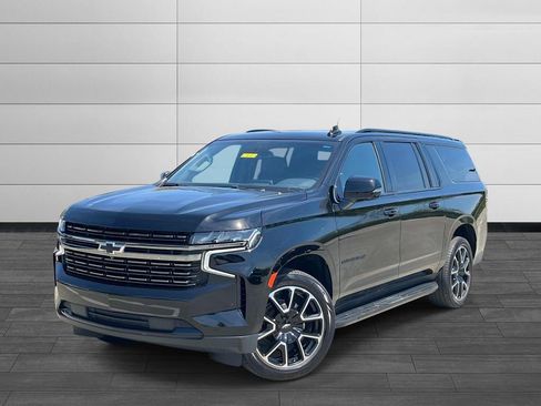 Used 2022 Chevrolet Suburban RST w/ Luxury Package image 1
