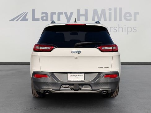 Used 2014 Jeep Cherokee Limited w/ Luxury Group image 5