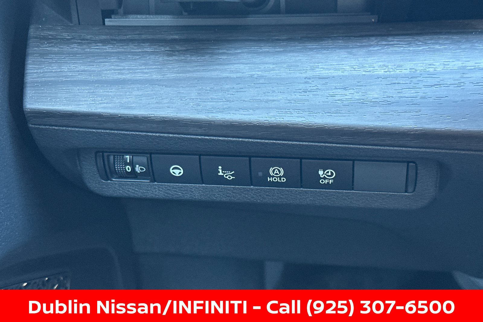Certified 2023 Nissan Ariya FWD image 41