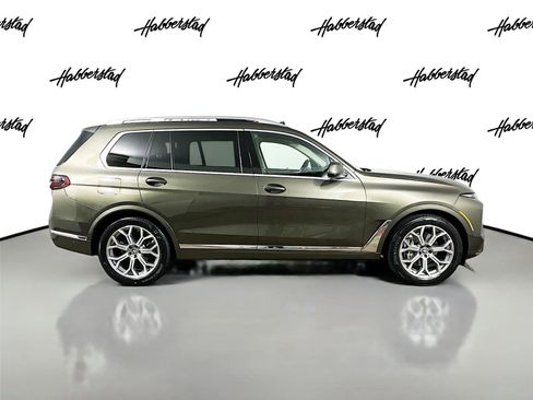 Certified 2024 BMW X7 xDrive40i w/ Premium Package image 4