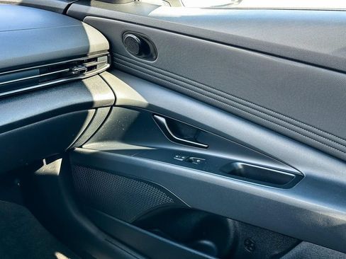 Used 2025 Hyundai Elantra Sport w/ Cargo Package FWD image 26
