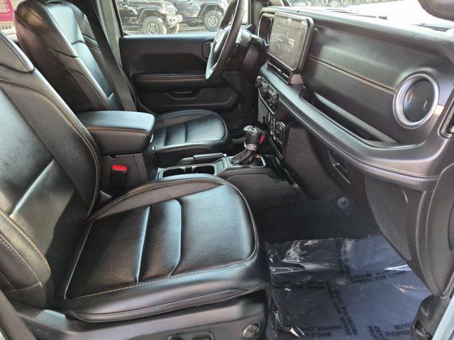 Used 2024 Jeep Wrangler Unlimited Sahara AWD/4WD image 25