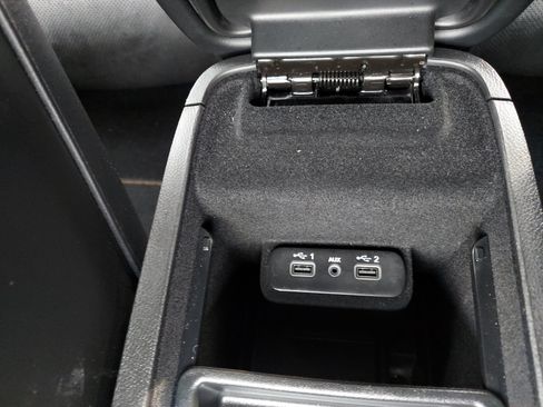 Used 2022 Dodge Charger GT w/ Plus Group RWD image 21