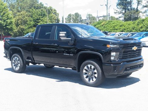 New 2025 Chevrolet Silverado 2500 Custom w/ Custom Value Package image 2