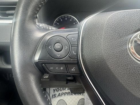 Used 2019 Toyota RAV4 XLE image 19