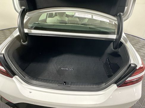 Used 2025 Genesis G70 2.5T w/ Sport Prestige Package image 31