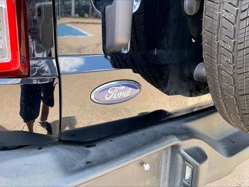 Used 2023 Ford Bronco 4-Door AWD/4WD image 30