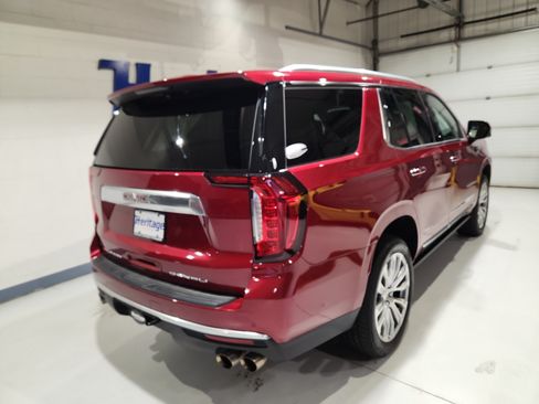 Certified 2023 GMC Yukon Denali w/ Denali Reserve Package AWD/4WD image 32