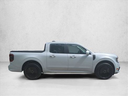 Used 2026 Ford Maverick Lobo AWD/4WD image 4