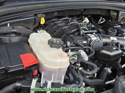 Used 2024 Jeep Grand Cherokee Laredo AWD/4WD image 20