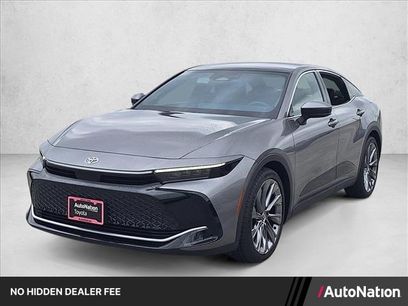 Used 2025 Toyota Crown w/ Advanced Technology Package