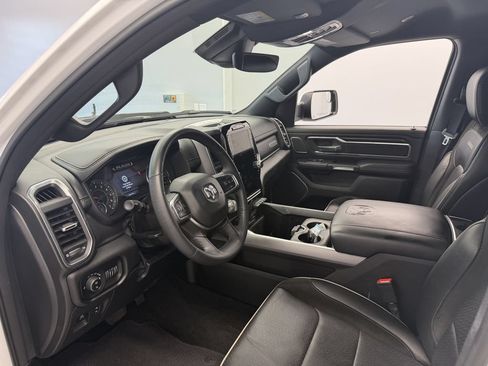 Used 2023 RAM 1500 Laramie AWD/4WD image 23