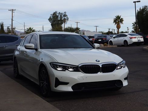 Used 2019 BMW 330i Sedan image 14