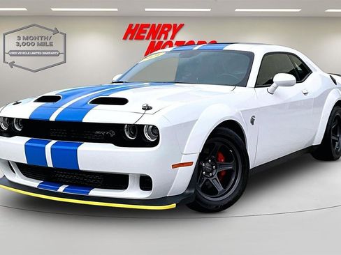 Used 2021 Dodge Challenger SRT Super Stock image 3