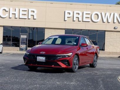 Certified 2025 Hyundai Elantra SEL