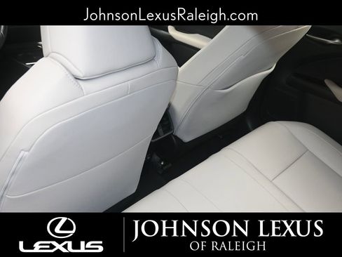 Used 2022 Lexus UX 250h w/ Accessory Package (Z1) image 10