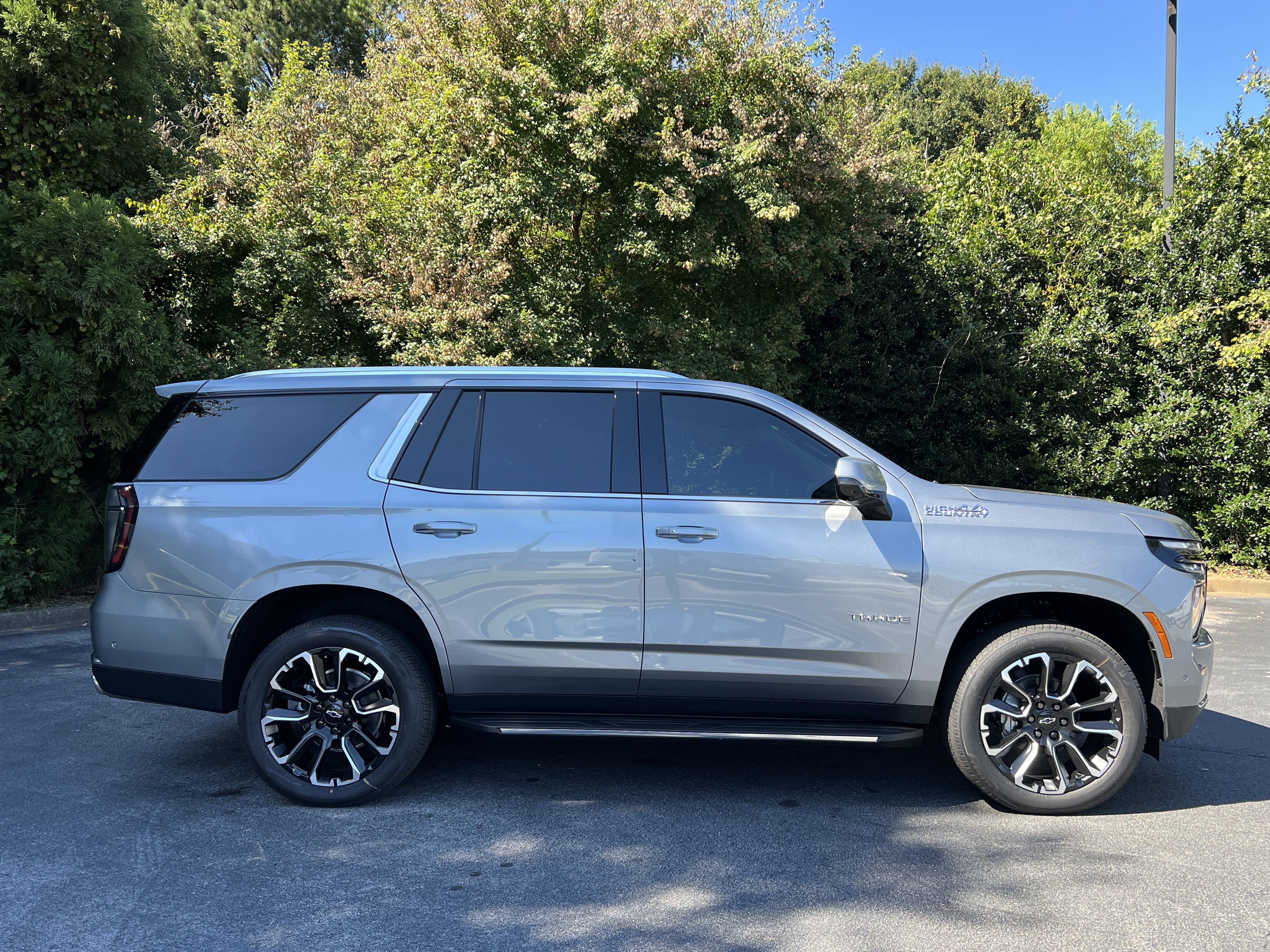 New 2026 Chevrolet Tahoe High Country w/ Sun And Tow Package AWD/4WD image 10
