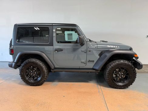 Used 2026 Jeep Wrangler Sport AWD/4WD image 6