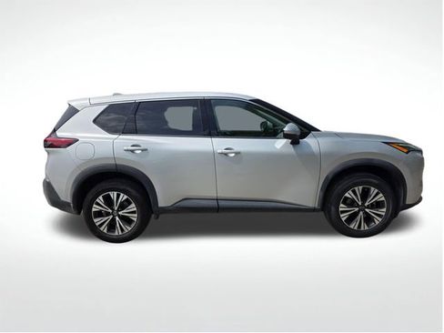 Used 2021 Nissan Rogue SV image 10