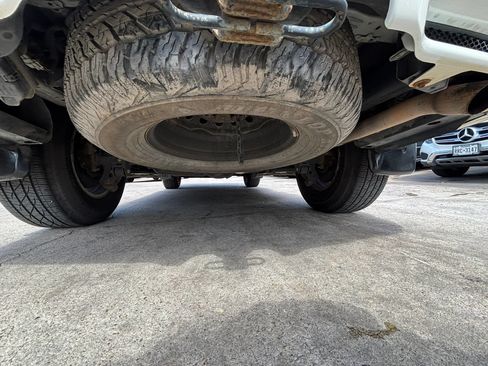 Used 2011 Toyota 4Runner SR5 RWD image 31