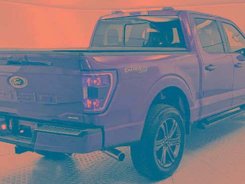 Certified 2023 Ford F150 XLT AWD/4WD image 3