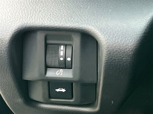 Used 2025 Toyota GR86 Premium image 10