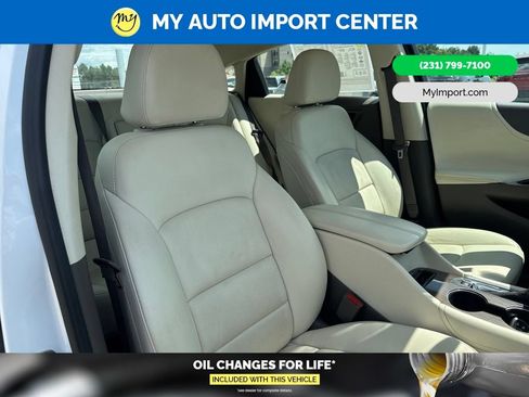 Used 2024 Chevrolet Malibu LT FWD image 29