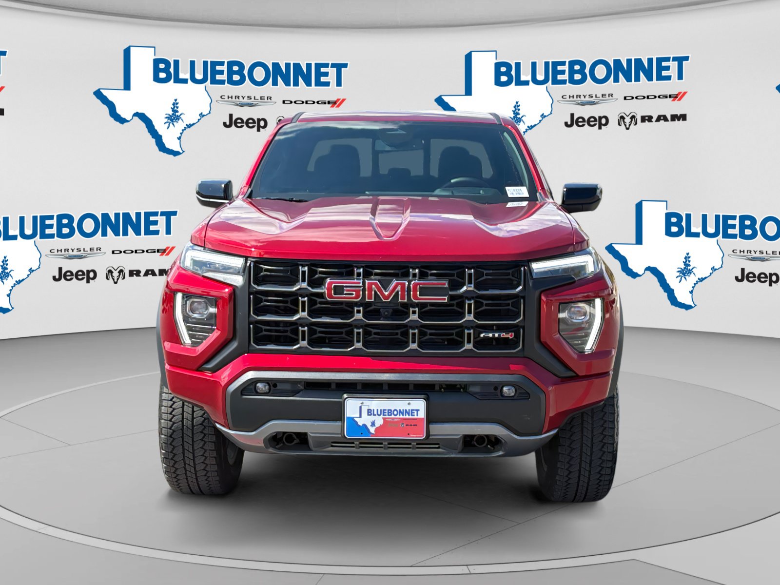 Used 2024 GMC Canyon AT4 w/ AT4 Premium Package AWD/4WD image 2