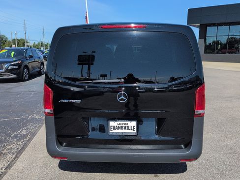 Used 2021 Mercedes-Benz Metris Passenger image 6