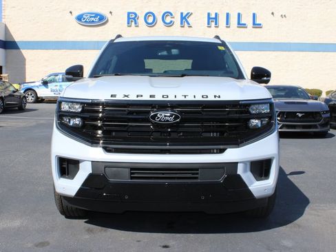 New 2026 Ford Expedition Max Platinum w/ Stealth Performance Package AWD/4WD image 25