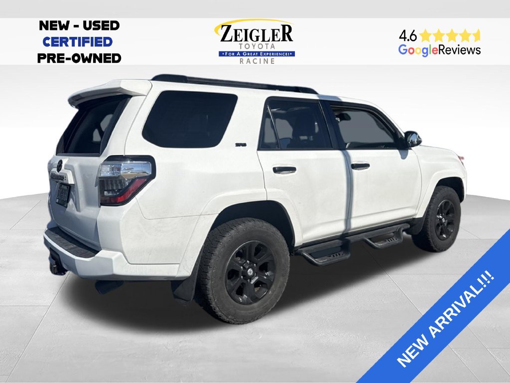 Used 2021 Toyota 4Runner SR5 Premium w/ Moonroof Package AWD/4WD image 5