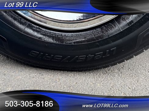 Used 2019 Chevrolet Express 3500 w/ Driver Convenience Package image 74