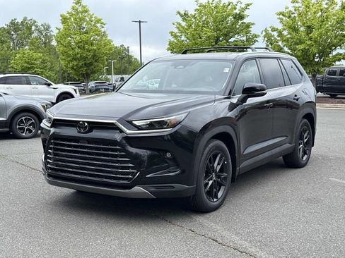 Used 2026 Toyota Grand Highlander AWD image 5
