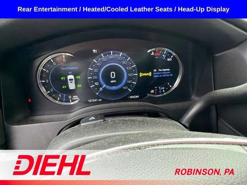 Used 2016 Cadillac Escalade ESV Premium AWD/4WD image 15