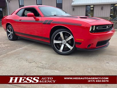 Used 2019 Dodge Challenger SXT