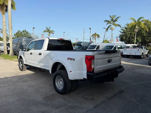 Used 2017 Ford F350 XL w/ Power Equipment Group AWD/4WD image 3