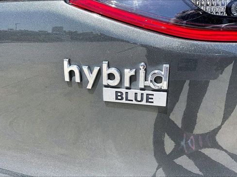 Used 2022 Hyundai Ioniq Blue FWD image 24